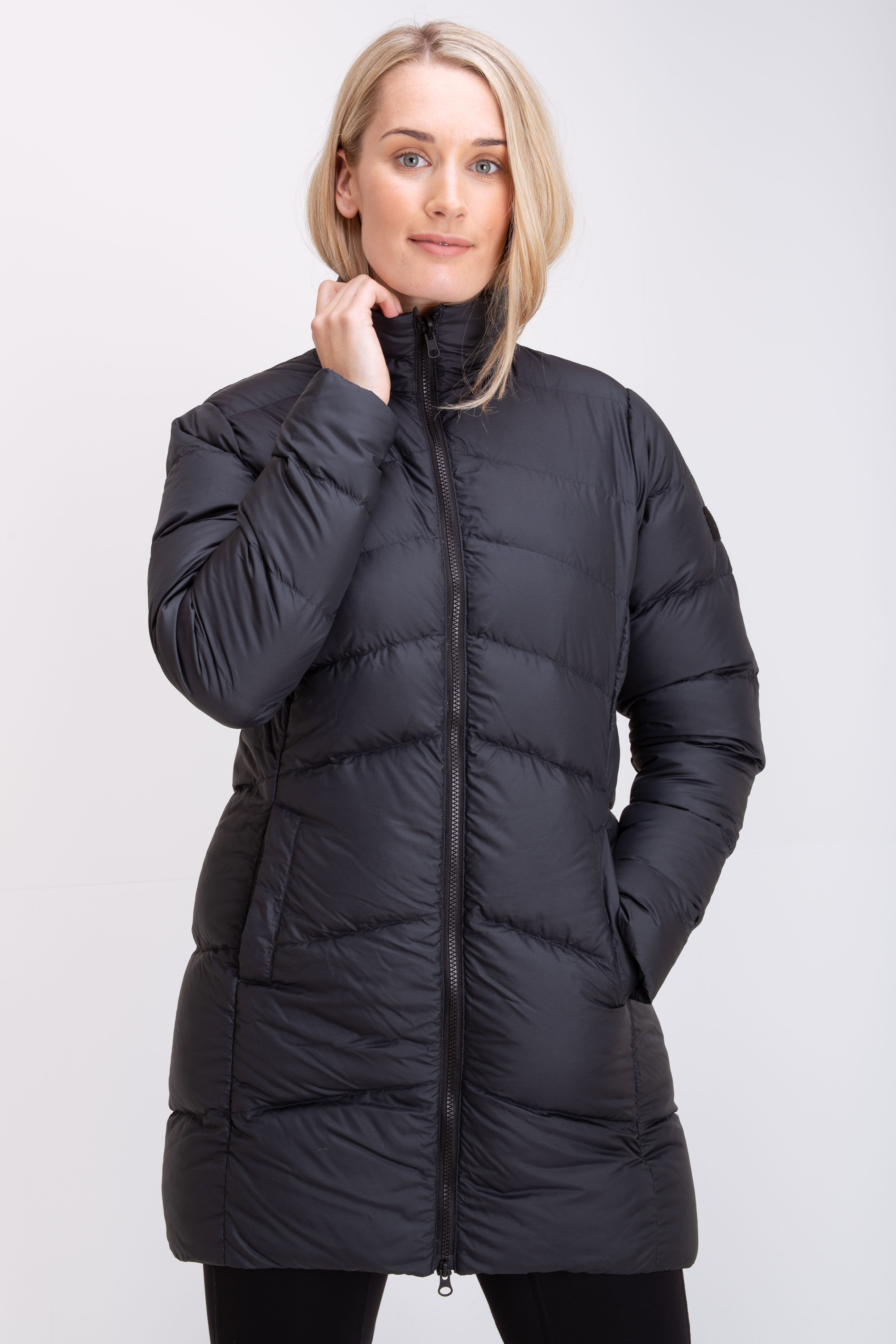 Macpac womens puffer 2025 jacket