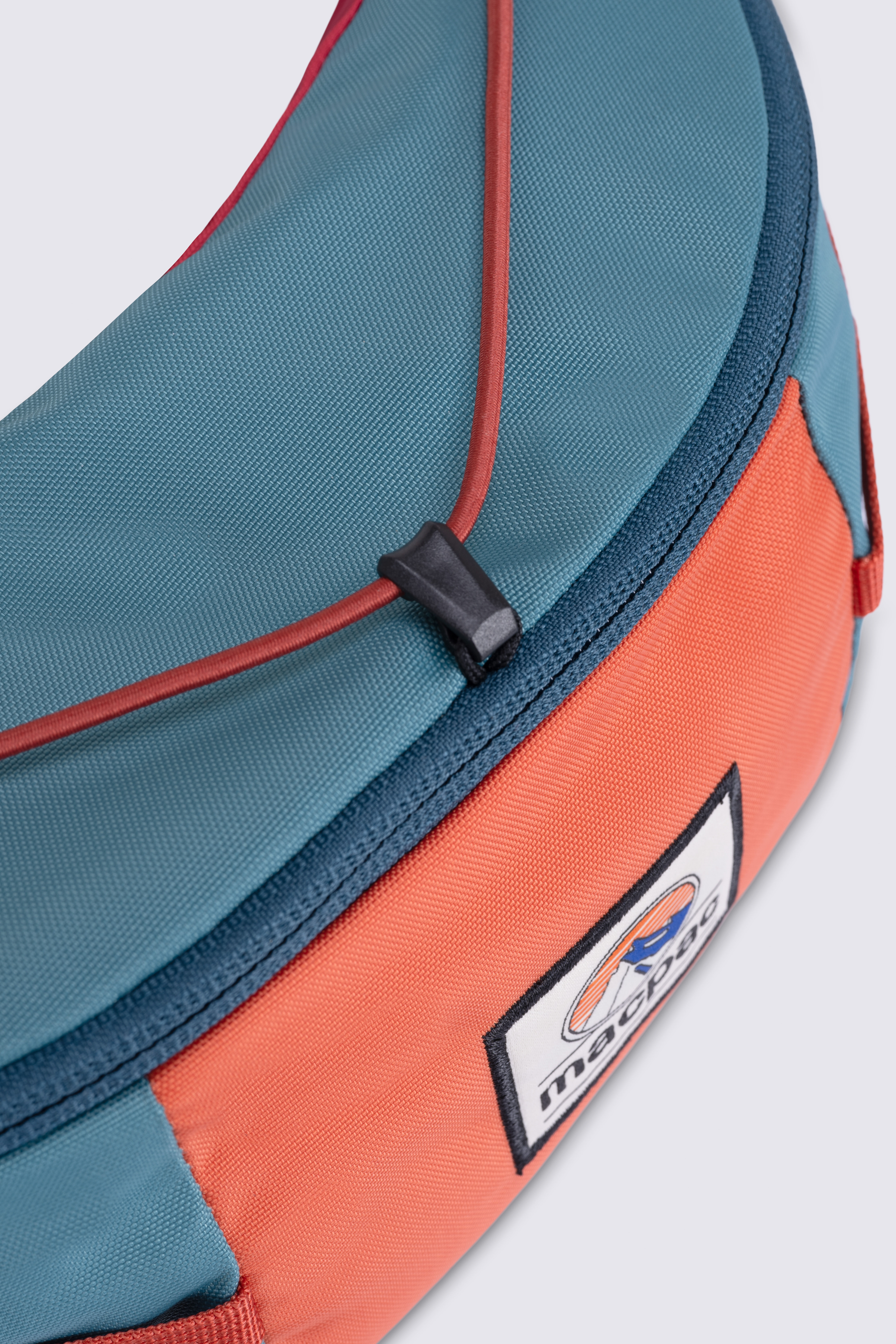 Macpac Wilderness Bumbag Small Macpac