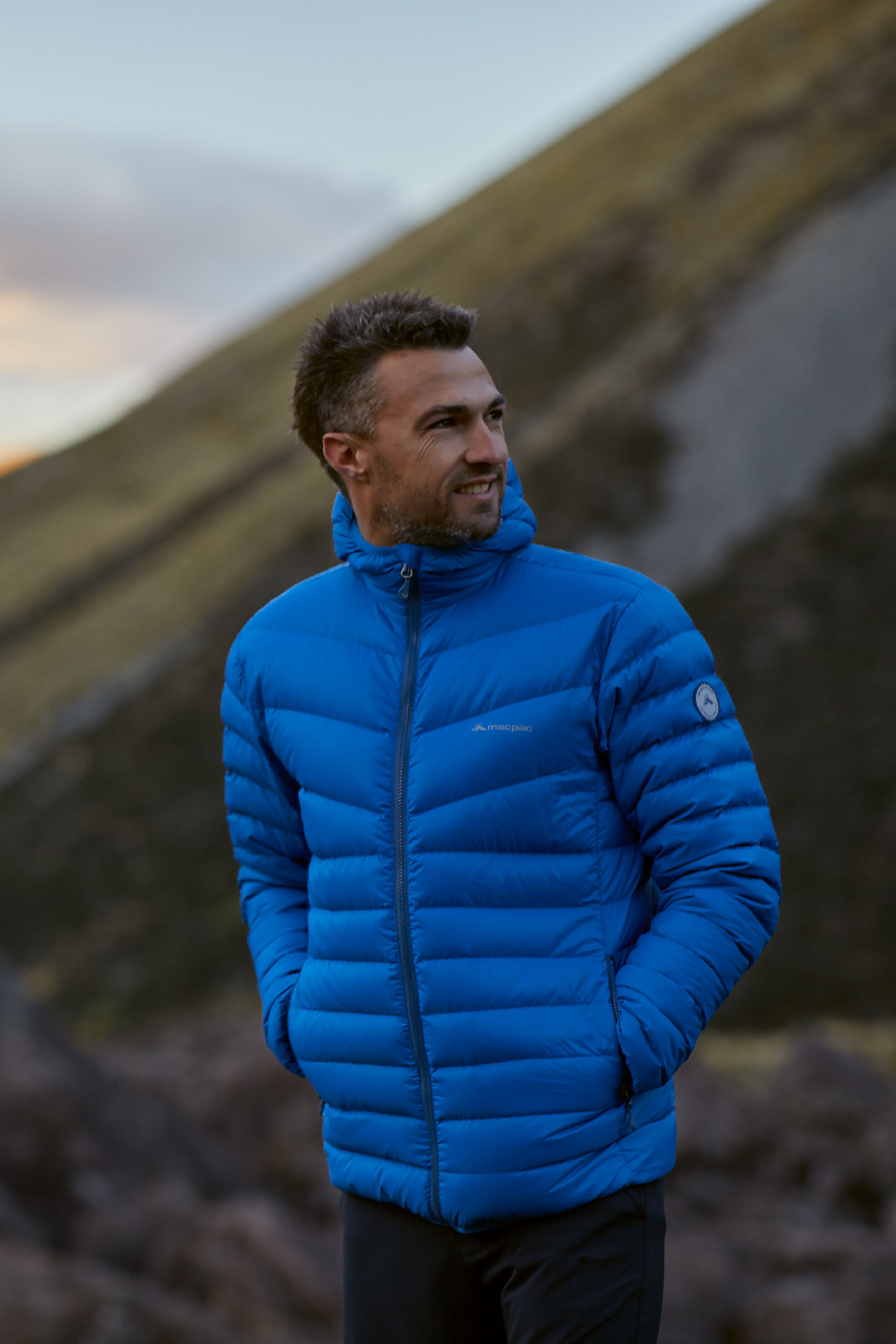 macpac men s mercury hooded down jacket