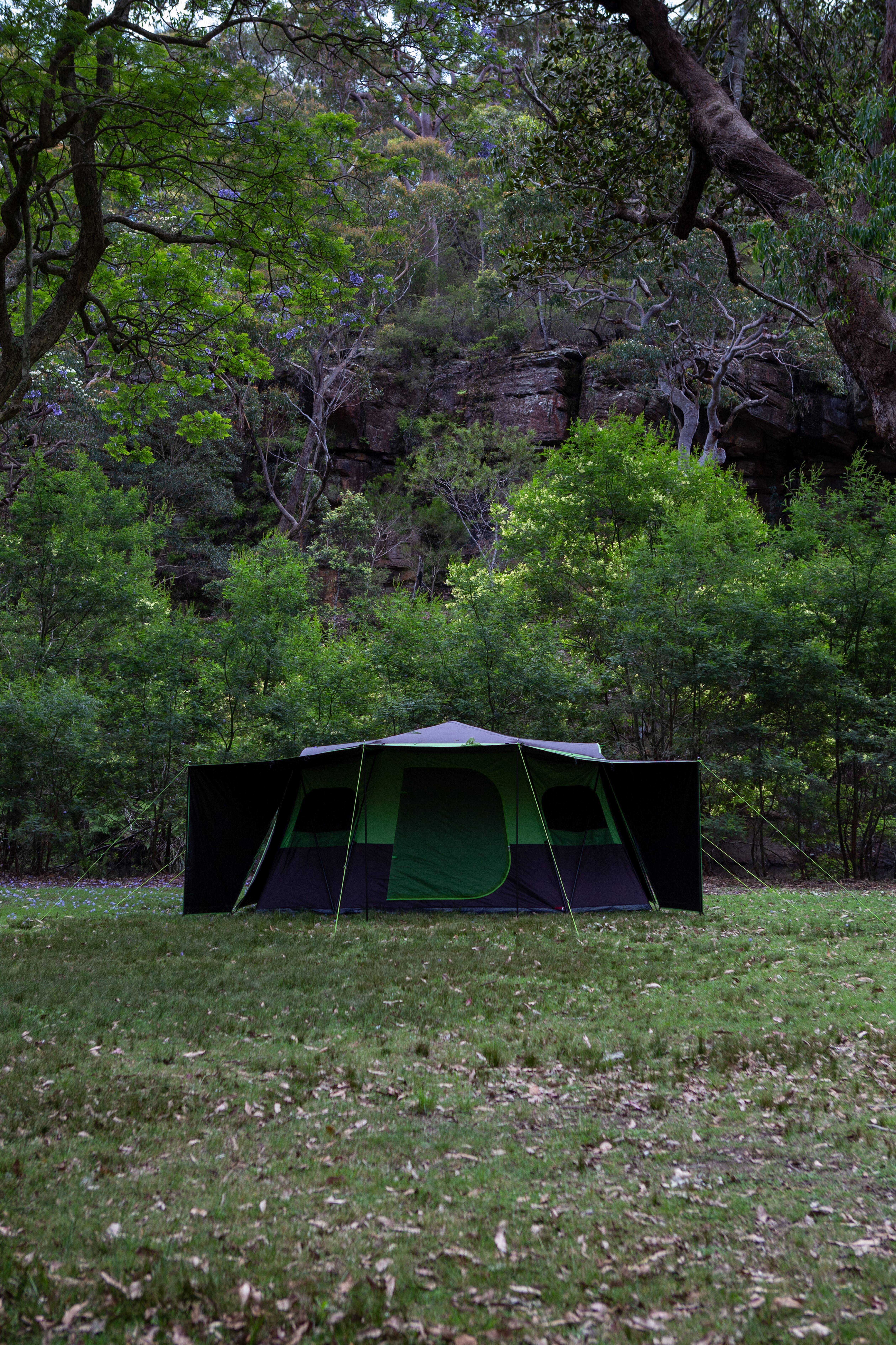 Stockman weekender cheap 8 person tent