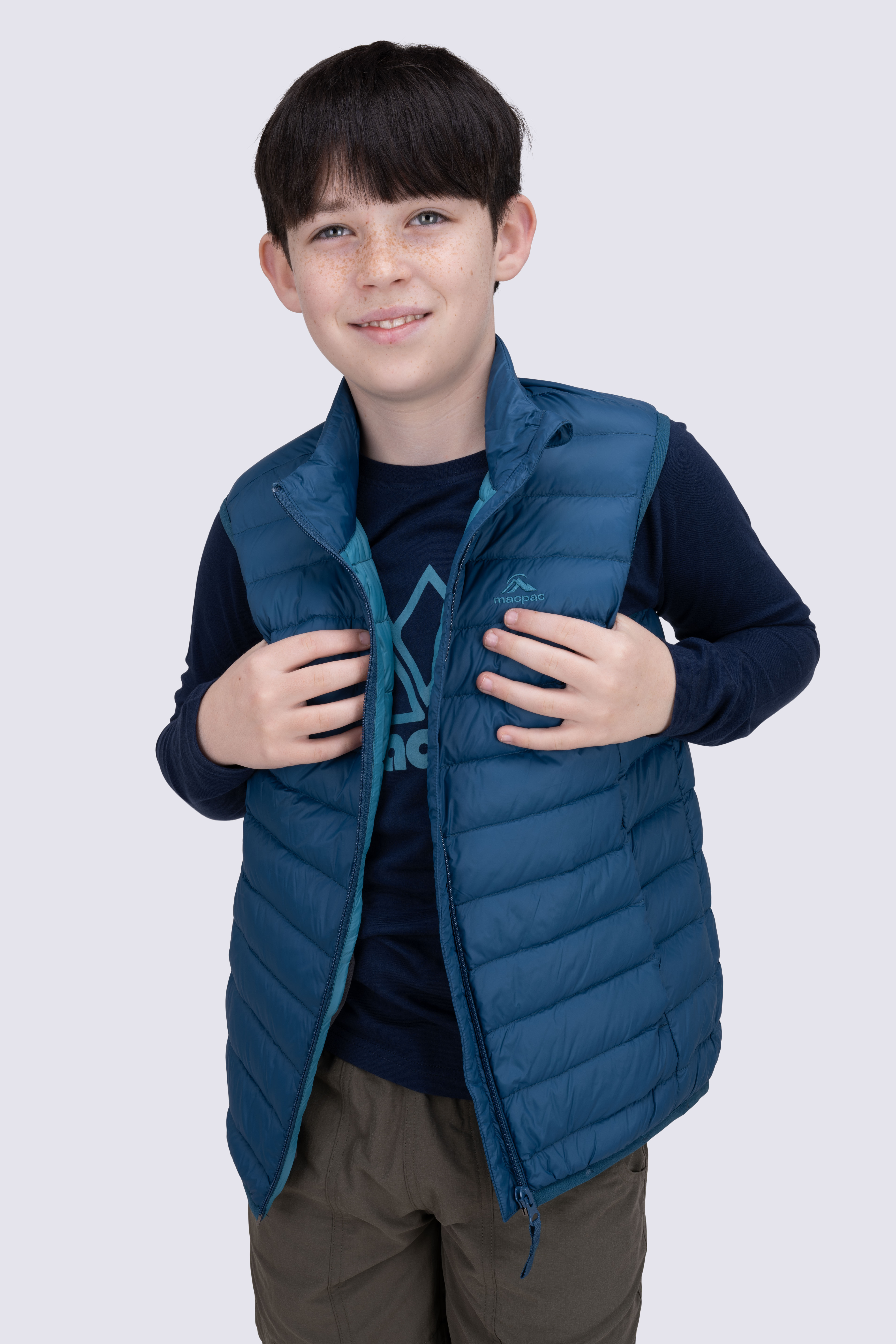 Macpac kids vest shop