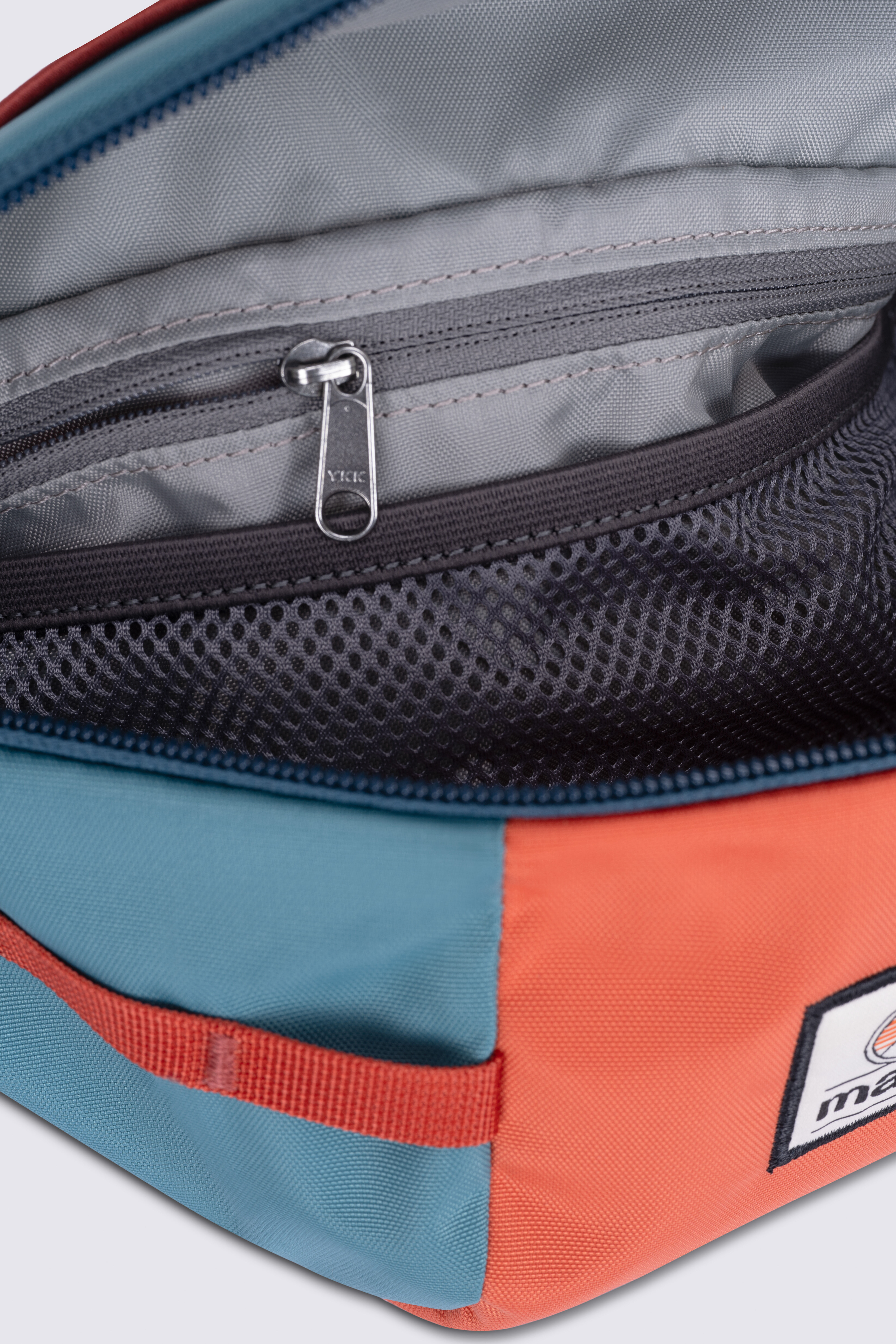 Macpac Wilderness Bumbag Small Macpac