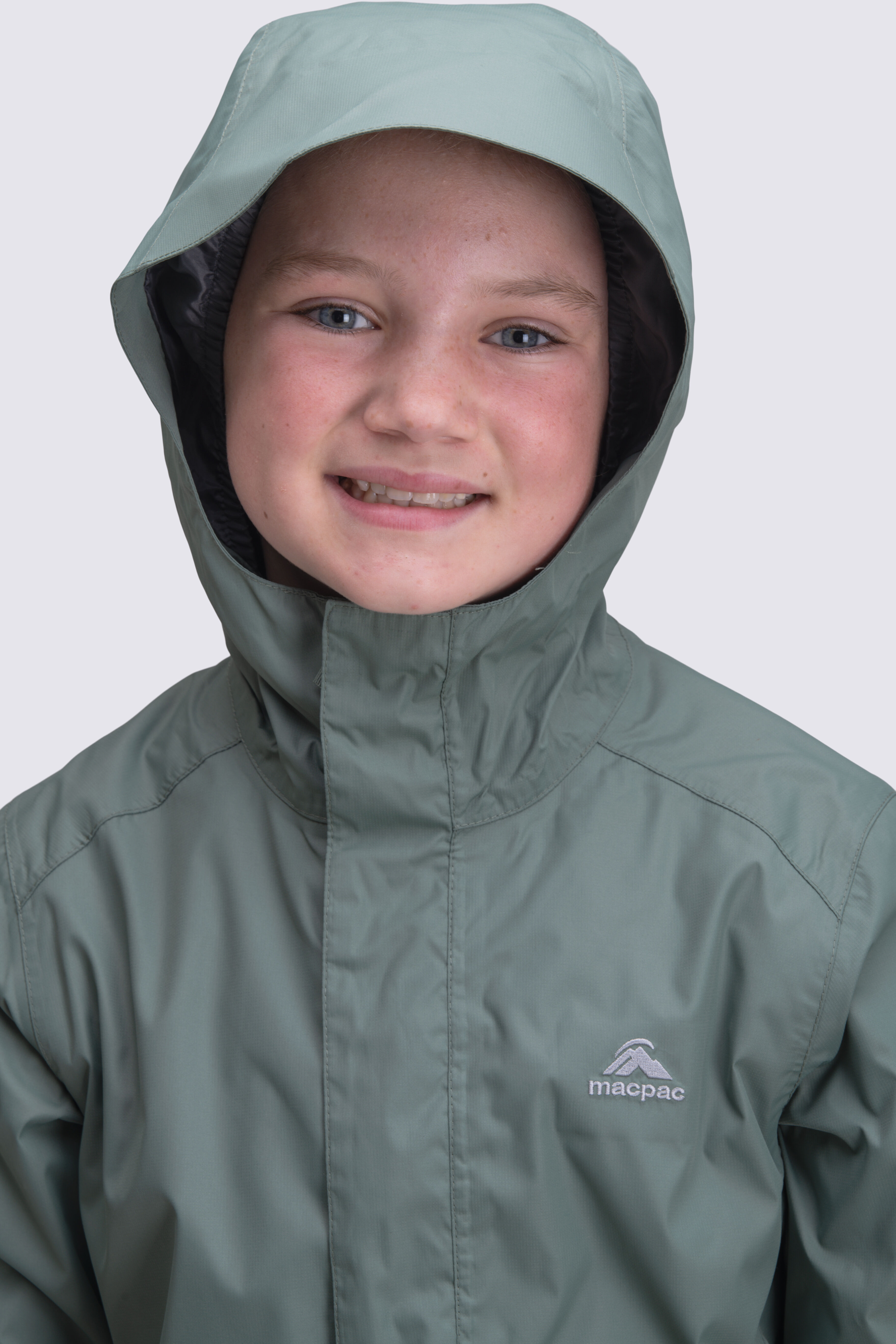 Macpac kids raincoat discount