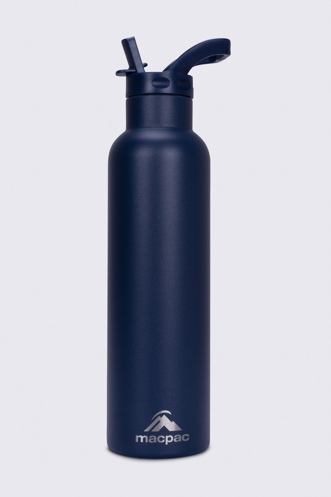 Macpac Insulated Standard Bottle with Straw Lid &mdash; 630ml, Navy, hi-res