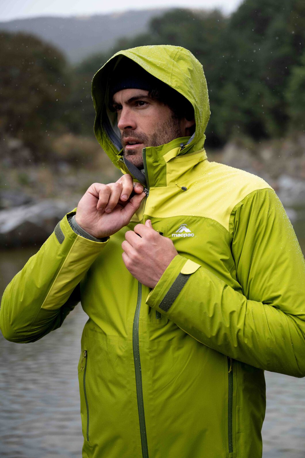 Hiking rain jacket australia shop