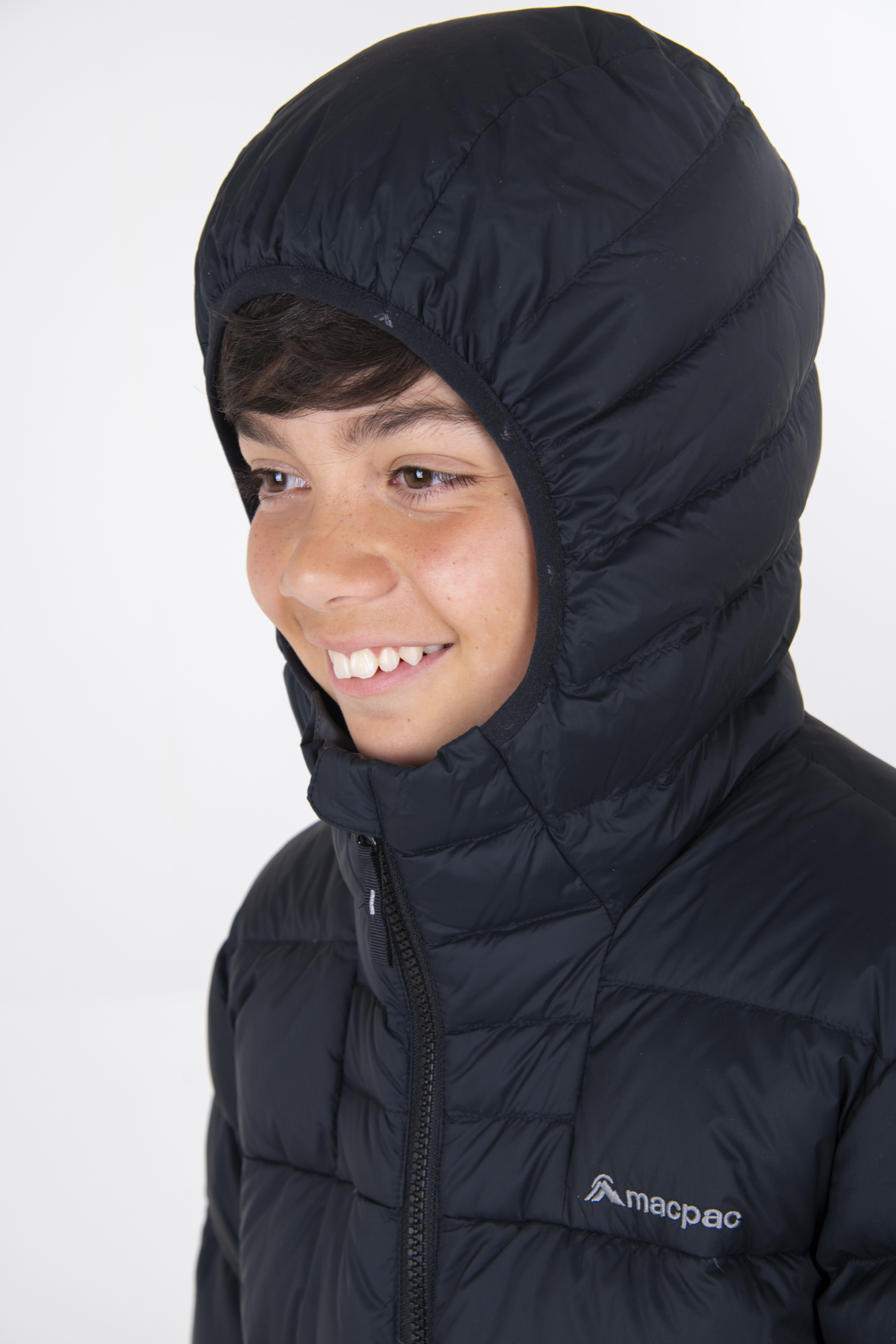 Macpac black cheap puffer jacket