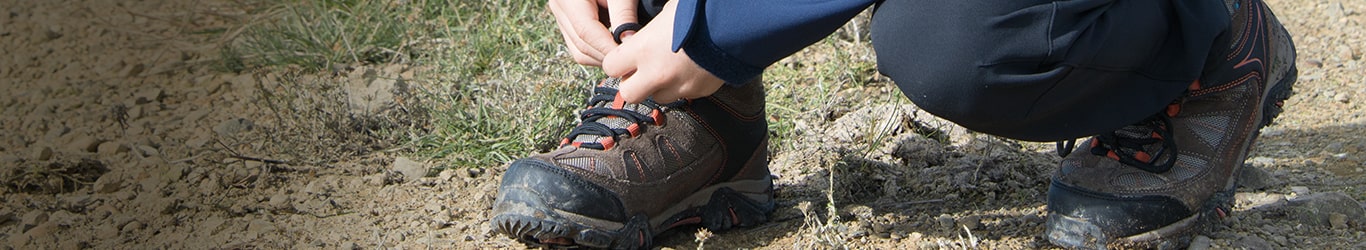 kids hiking shoes australia